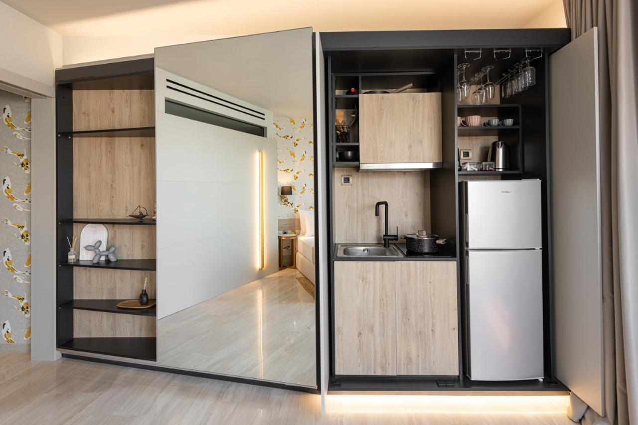 The Koi Apartment, Thessaloniki #Feelslikehome Экстерьер фото